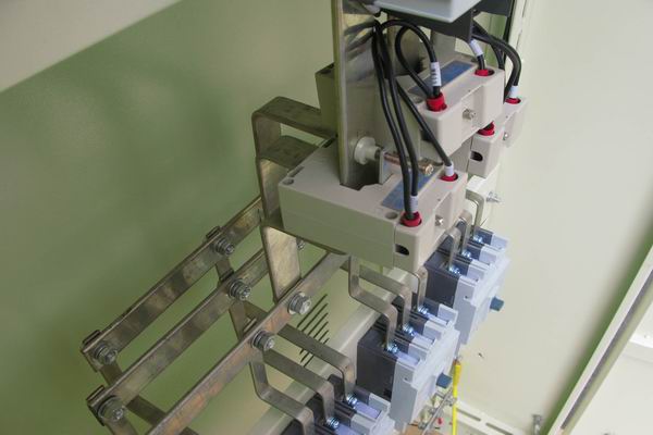 勐腊控制箱-3683讲讲控制箱的使用特点